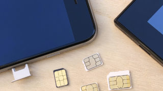スマホでSIMカードを使う