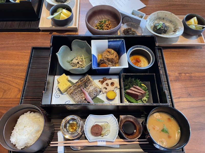 日本料理「青碧蒼」の和朝食